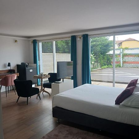 Bed and Breakfast Touraco Villars-les-Dombes Zewnętrze zdjęcie